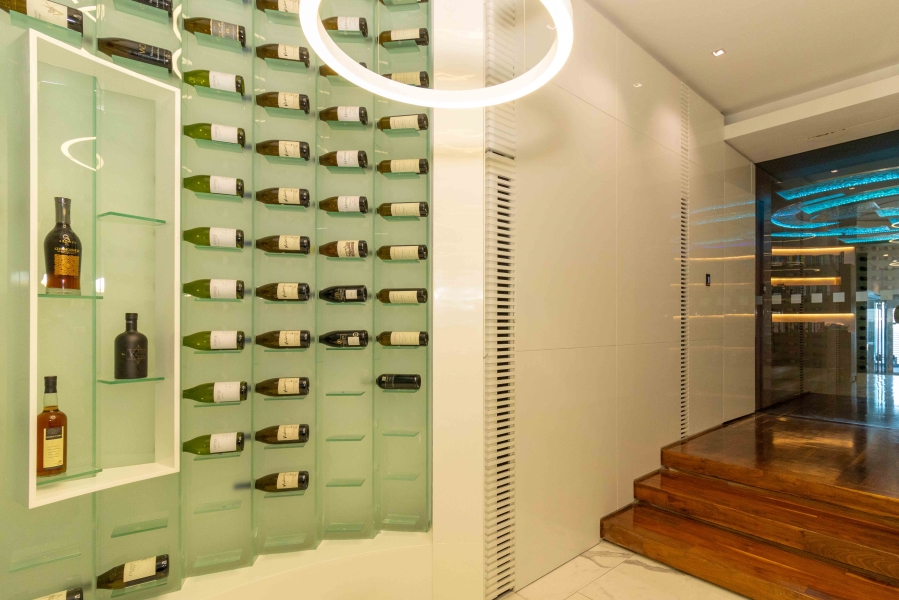 5 Bedroom Property for Sale in Clifton Western Cape